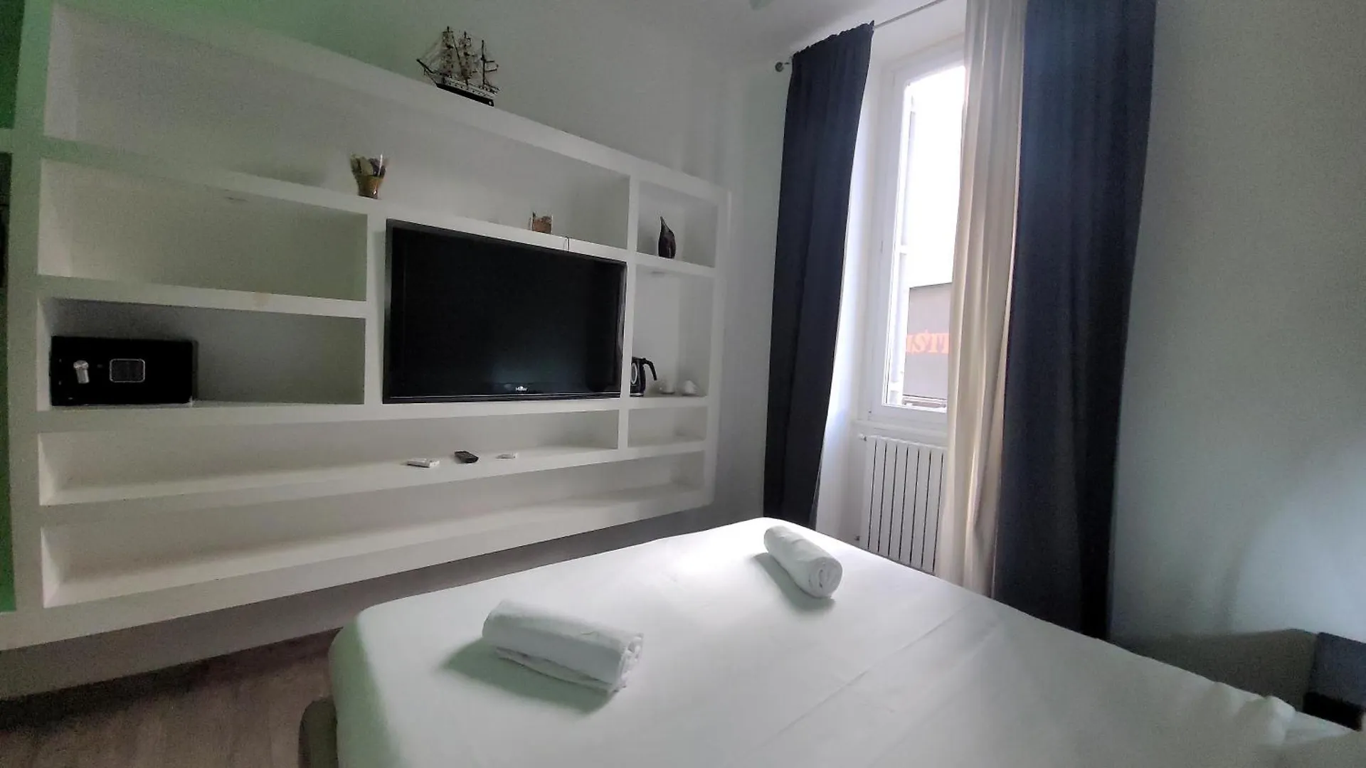 Romantic Dreams Sistina Guest House