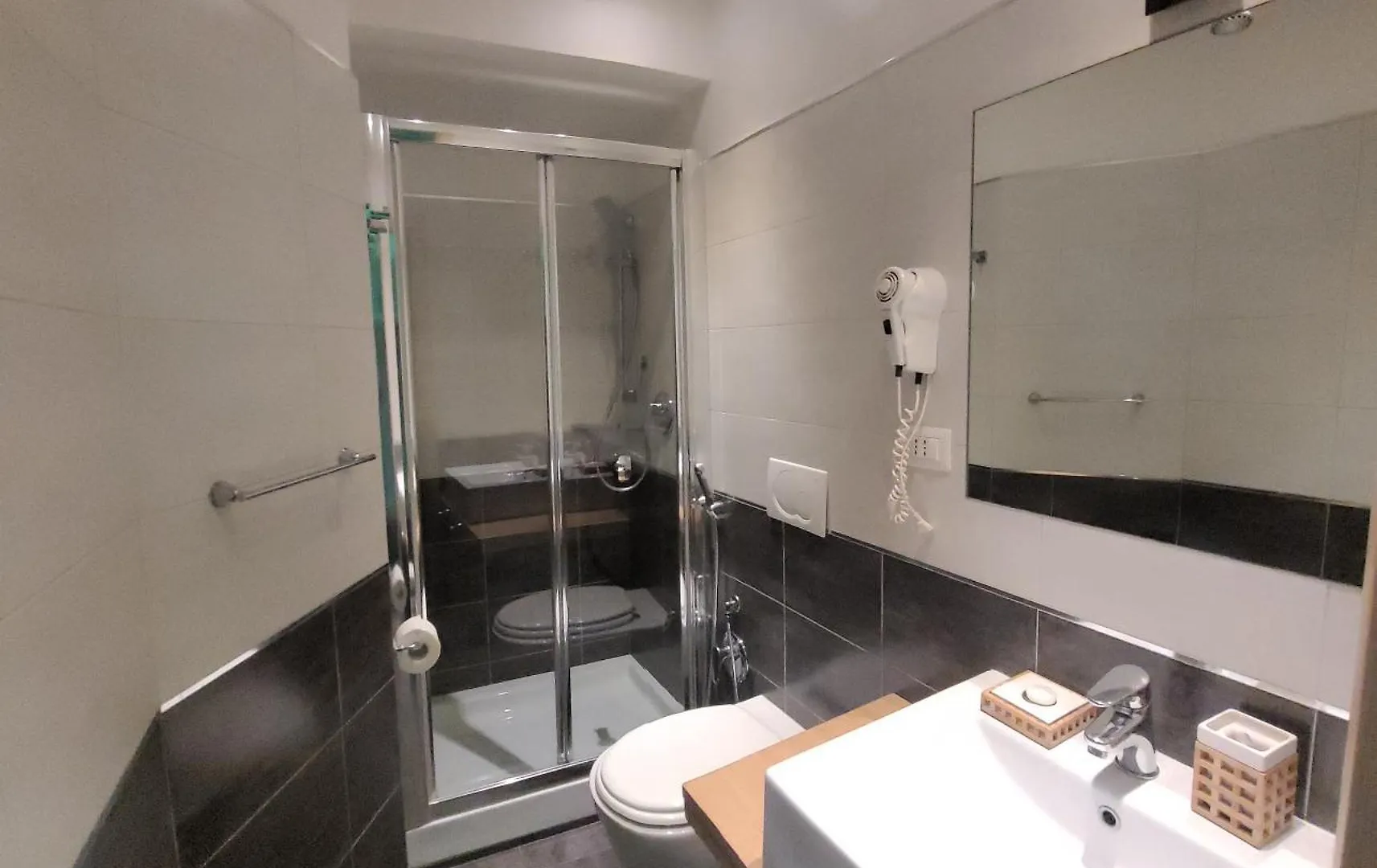Romantic Dreams Sistina Guest House Italy