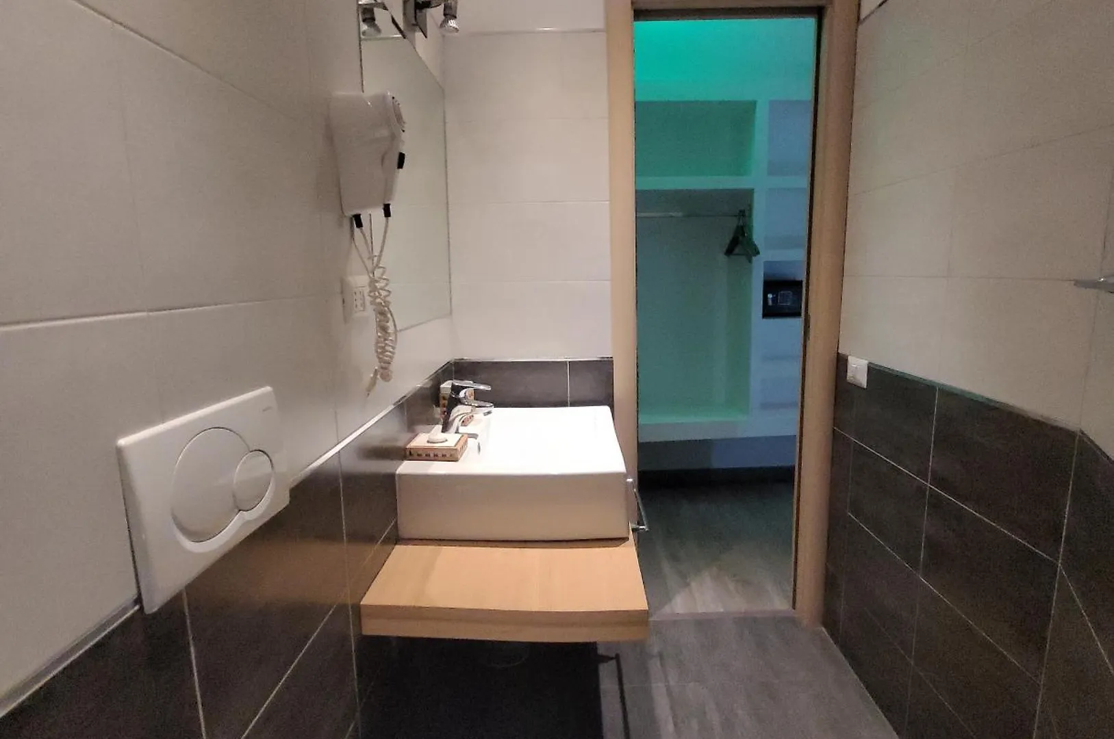 Romantic Dreams Sistina Guest House Italy