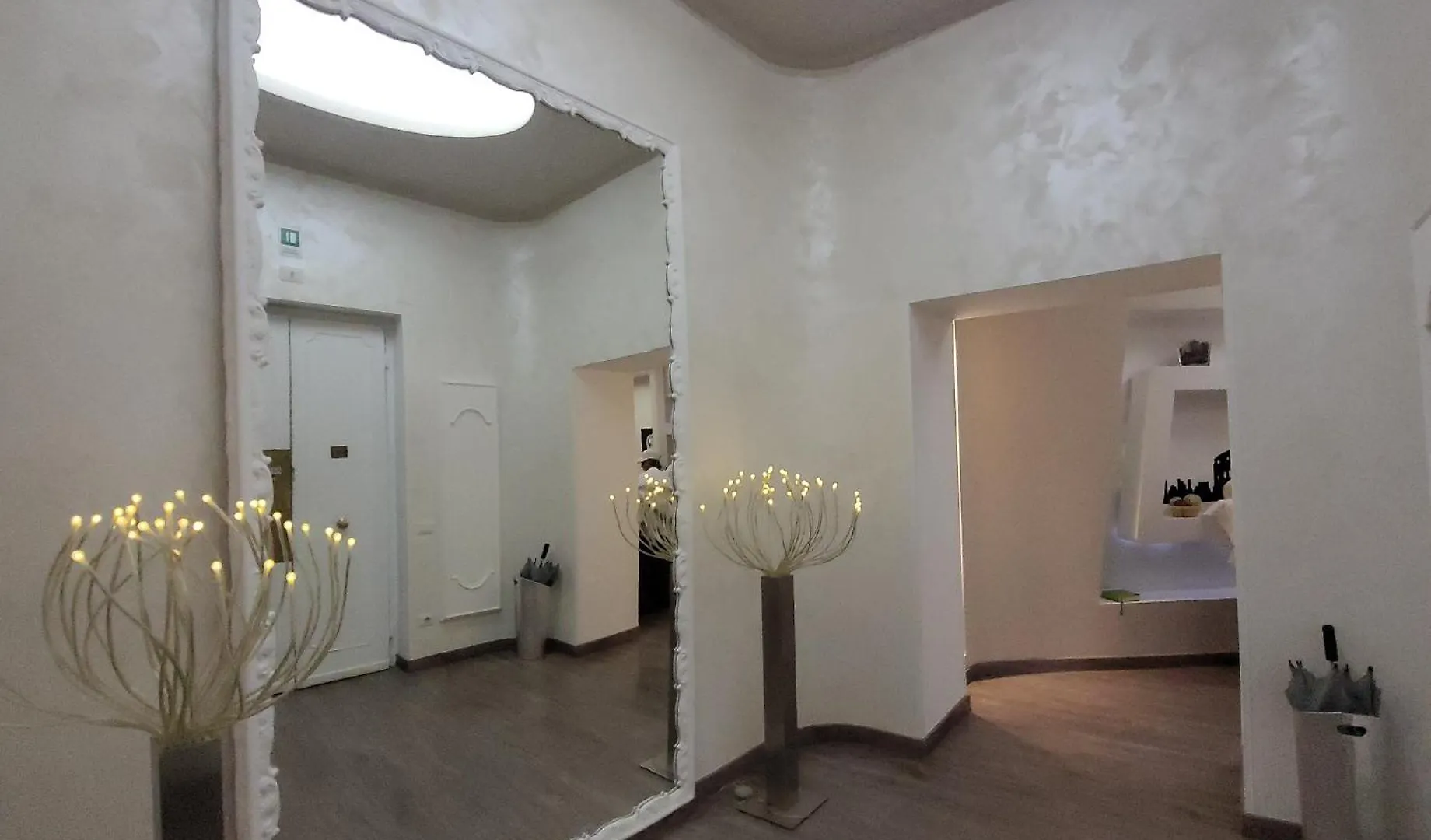 Romantic Dreams Sistina Guest House